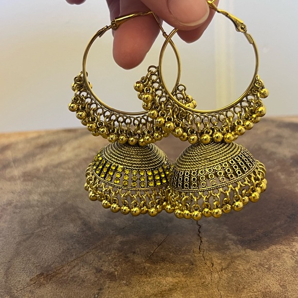 Indian Costume Earrings Bundle - Picture 5 of 5